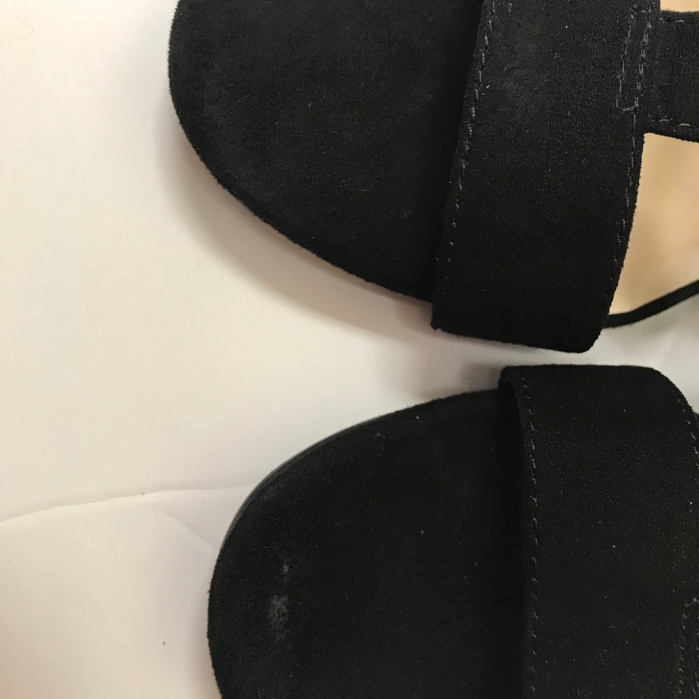 🔥SALE🔥Nine West Strappy Shoe. 7.5 - Picture 6 of 8